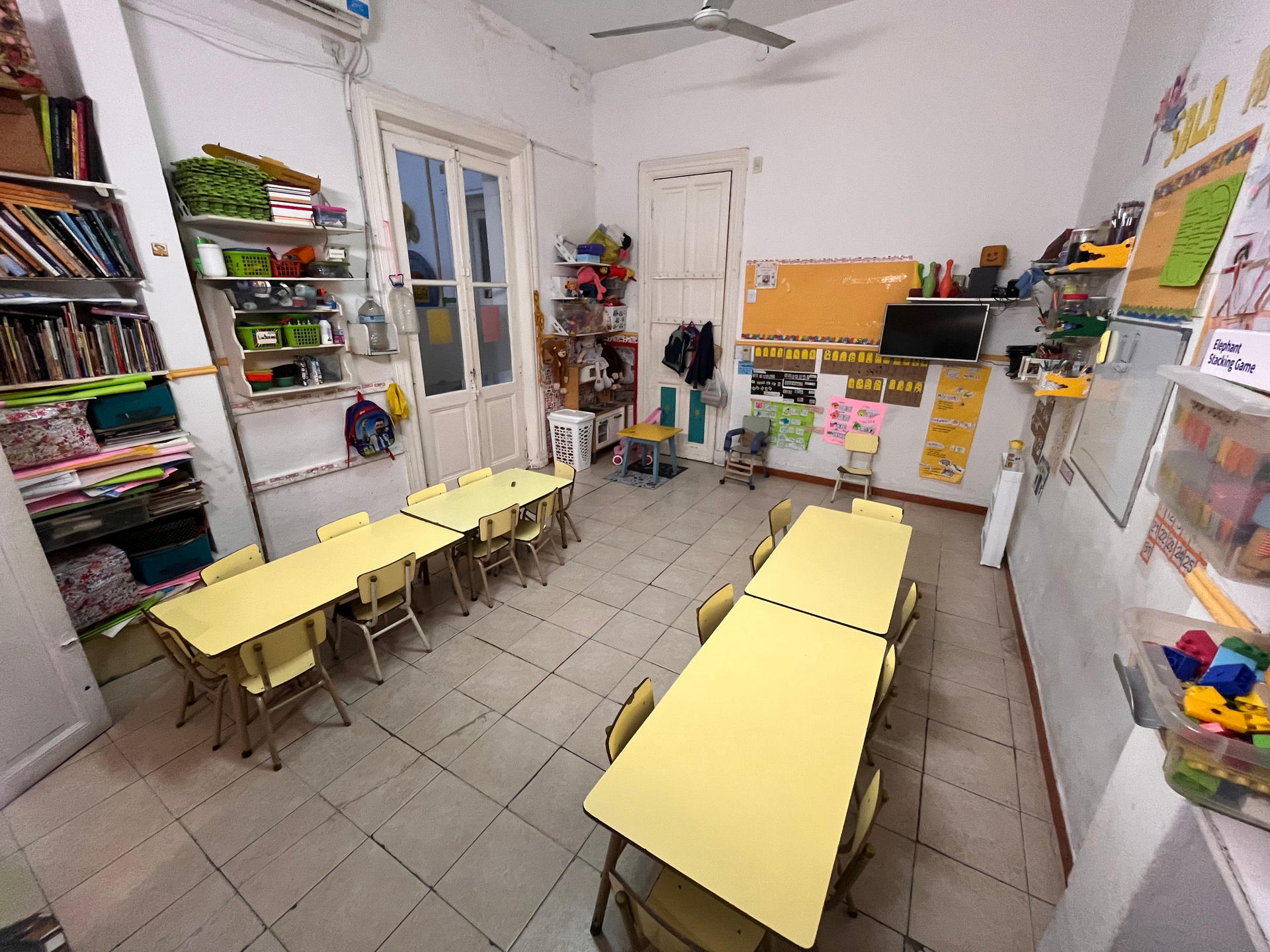 Sala Amarilla 2
